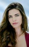 Amelia Heinle