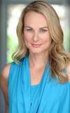 Angela Olyslager