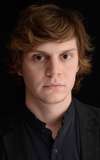 Evan Peters