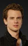 Freddie Stroma