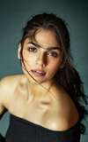 Sharmin Segal