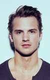Freddie Stroma