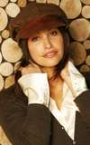Gina Gershon