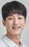 Jin Geon-woo