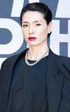 LOCK WOONG WOONG