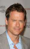 Greg Kinnear