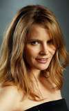 Jennifer Jason Leigh