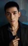 Zhu Yilong