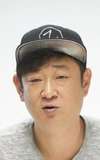 Shin Yong Hwi
