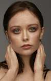 Suzanna Son