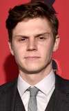 Evan Peters