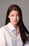 Lee Si-young