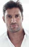 Manu Bennett