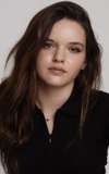 Zoe Arnao