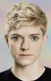 Mae Martin