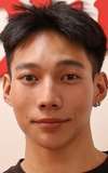 อเล็กซ์ สุรพล พูนพิริยะ