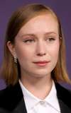 Hannah Einbinder