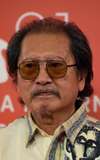 Ronnie Lazaro