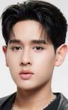 ภัทรพล วัลลภศิริ